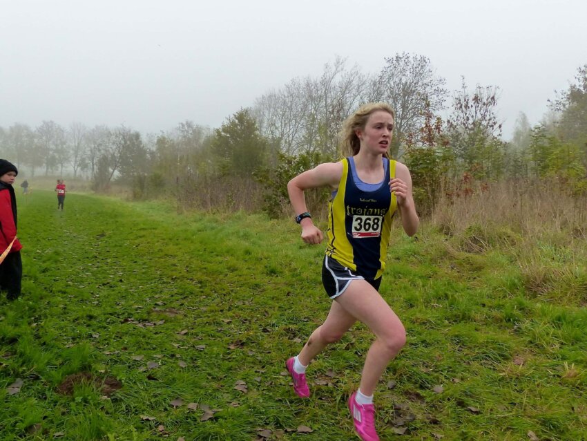 Gratis bilde blonde hår pen jente idrettsutøver Øvelse Fitness person Marathon løper