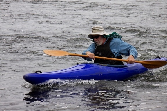 kayaker, padle
