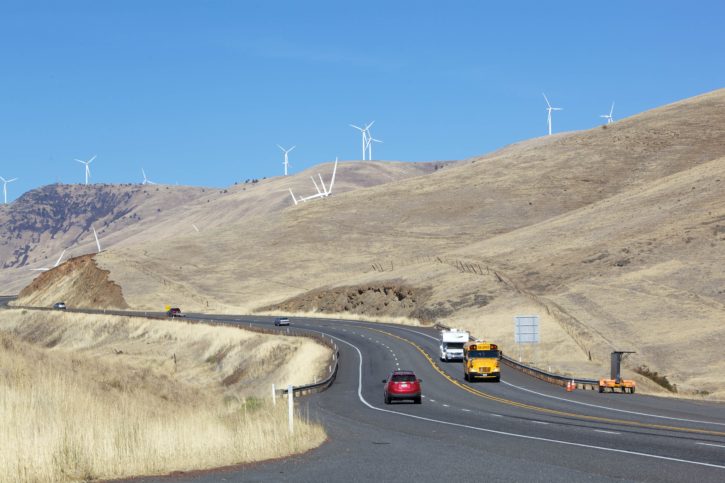 公路、风力涡轮机、汽车、公路
