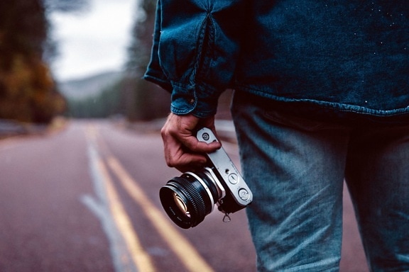 • fotoaparát, krajina, objektivu, muž, cesta, photographerg, cestování