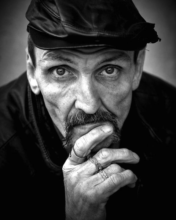 man portrait, photo model, old person, hat, grayscale