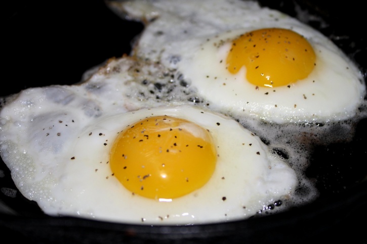 fried eggs, lunch