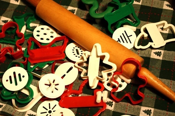 rolling pin, cookie, plastic cutters