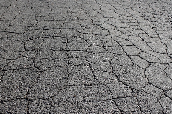 pęknięty asfalt, chodnik
