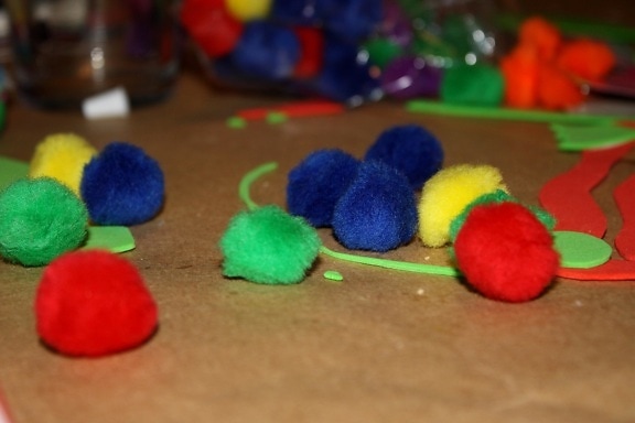 บอลผ้าขนสัตว์ งานฝีมือ ผ้าขนสัตว์หลากสีสัน