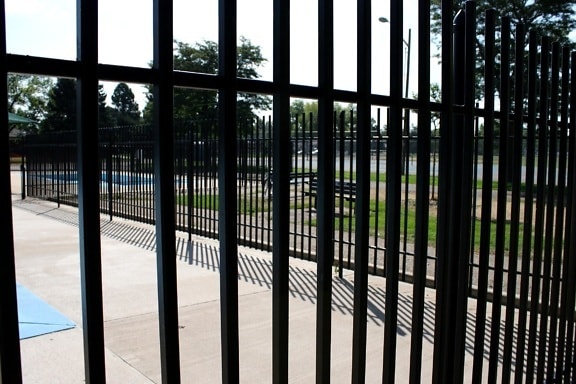 метални решетки, метални ограда
