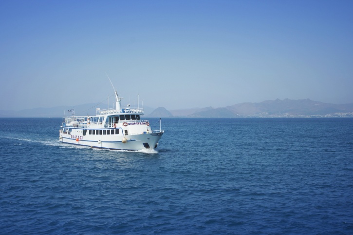 Grèce, bateau, bateau de passagers, ferry-boat, mer, Voyage, véhicule, couleur bleu vif, horizon