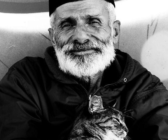 old man, hands, cat, old, tired, happy, smile