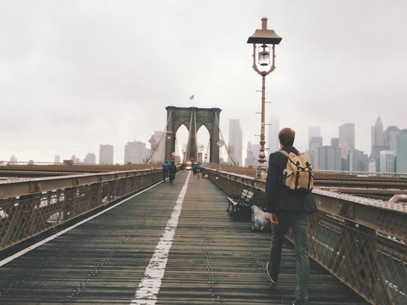ponte, Nova York, no centro da cidade, pessoas, cidade, estrada, caminhando