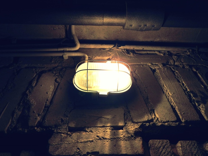 tunel, zid, cijevi, podzemne, podrum, mračno, osvijetljeno, Lampa