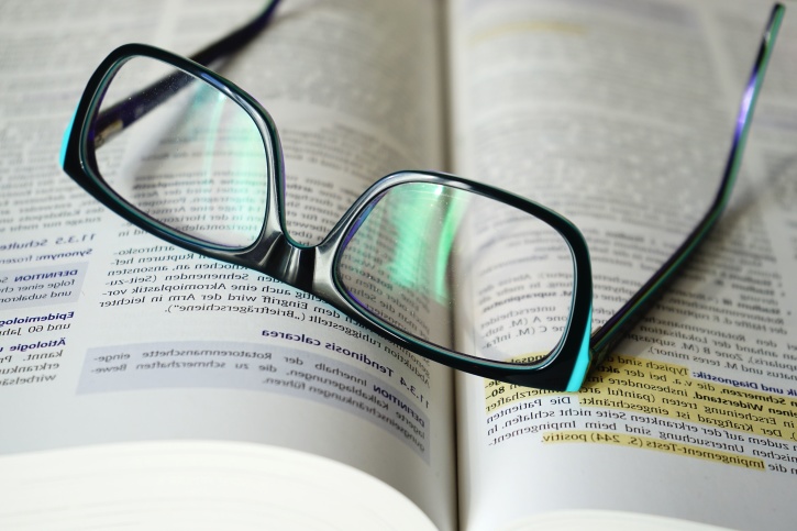 kacamata, pengetahuan, belajar, halaman, halaman, kertas
