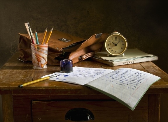 dřevěné, psaní, taška, kniha, hodiny, psací stůl, inkoust
