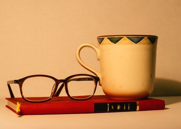 taza de café, bebida, anteojos, taza de café, libro, cerámica