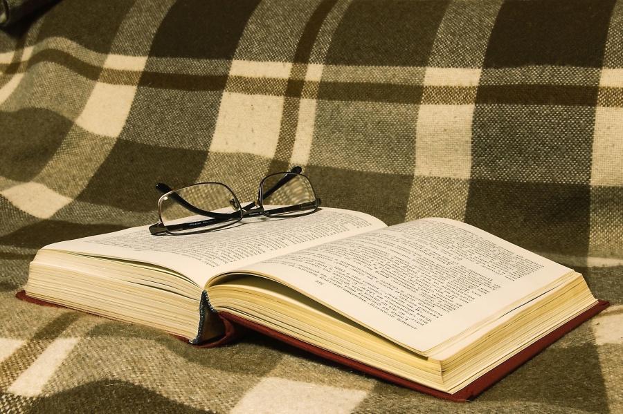 kacamata, pengetahuan, halaman buku