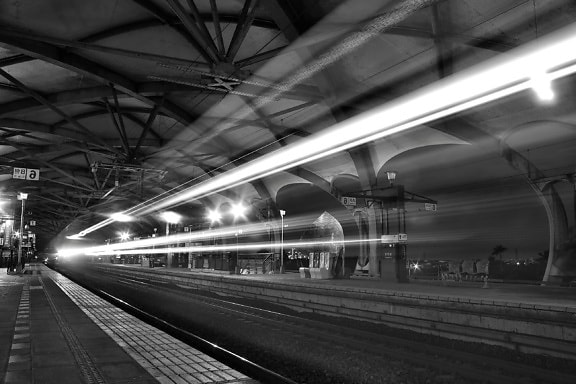 Ferrocarril, tren, luz, estación de tren