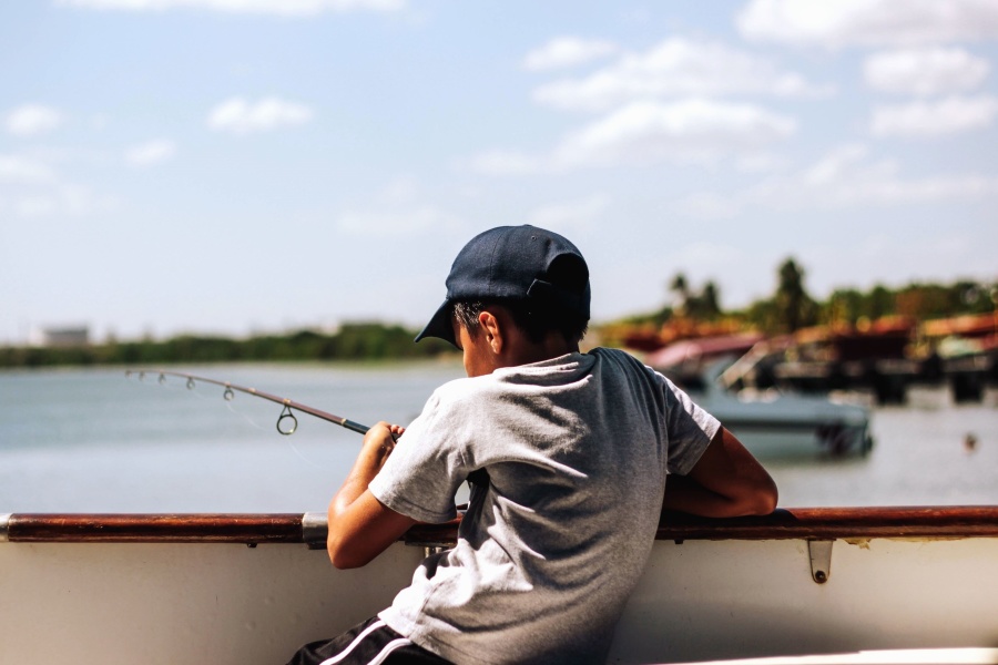 ボート、少年、子供、海、ドック、釣り、夏