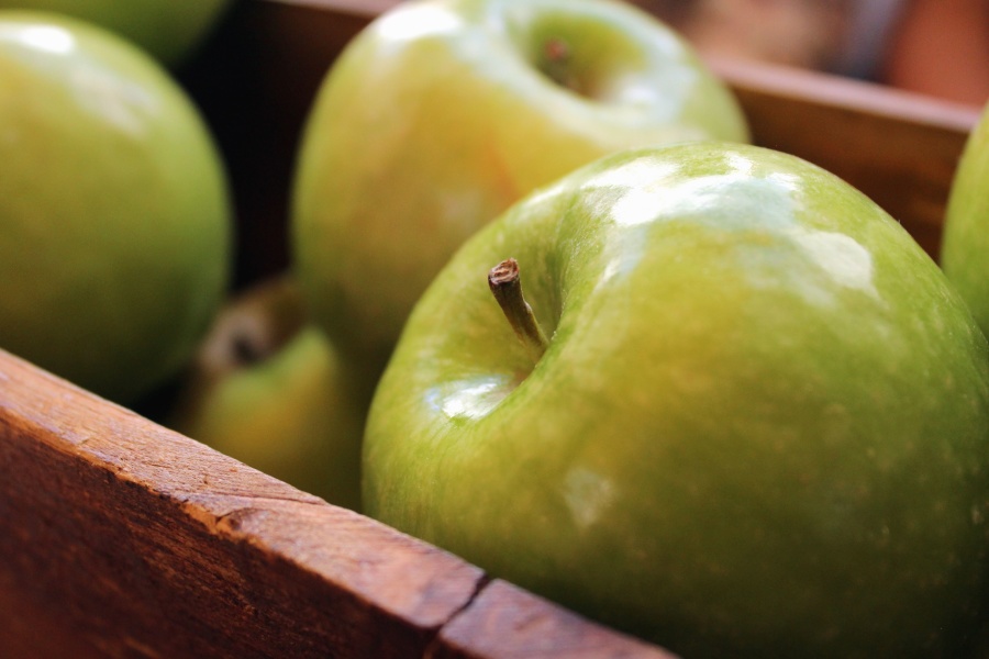อาหาร ผลไม้ แอปเปิ้ล กล่องไม้