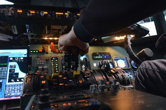 pilot, electronics, aviation, simulator, fly, cockpit, aeroplane
