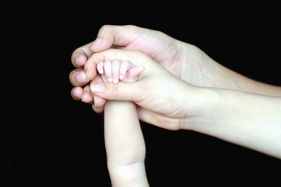 isä, äiti, vauva, perhe, kädet, sormet