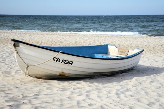 Boot, Sand, Meer, Wasser
