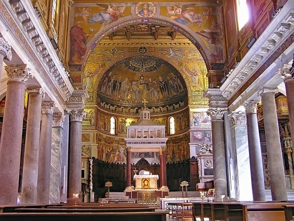 strop, oblúky, kostol, interiér, oltár