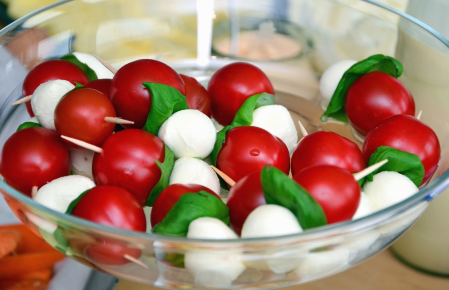 kirsikka tomaattia, juustoa, salaattia, bowl, ruoka, ravitsemus