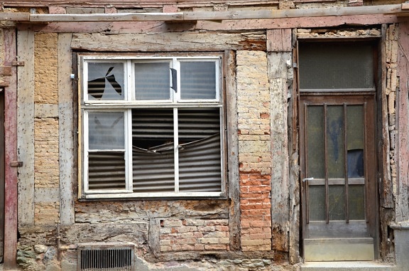 κτήριο, τούβλο, πόρτα, παράθυρο, καταστροφή