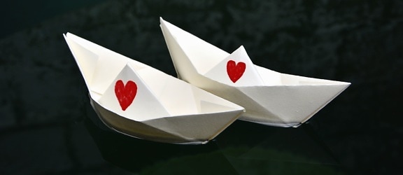 Origami, papel, barco, coração, desenhado