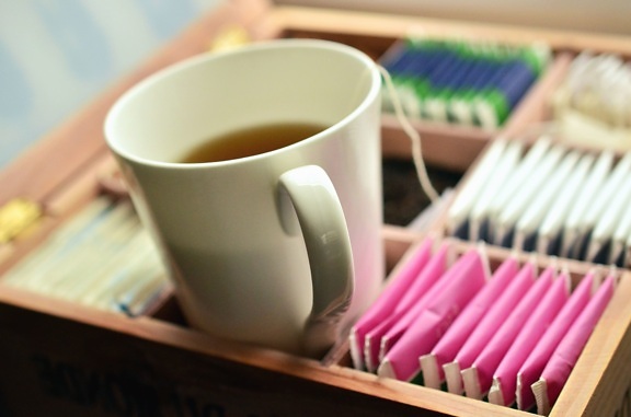 čaj, šálky, keramické, filtračný vak, box