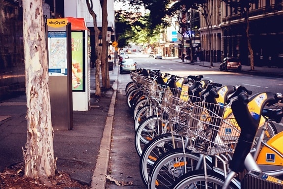 Sepeda, parkir, jalan aspal, kota, transportasi