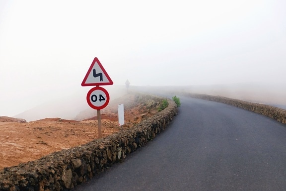 prometni znak, ceste, magle, bedem, kamena