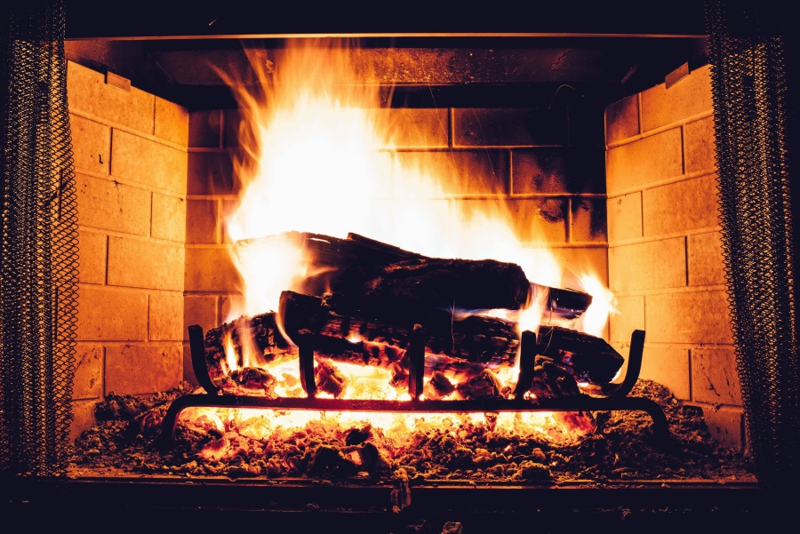 Chimenea, fuego, madera, llama, humo, calor, metal, ladrillo