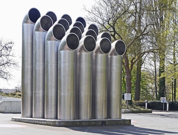 tubo de metal, ventilação, concreto, madeira