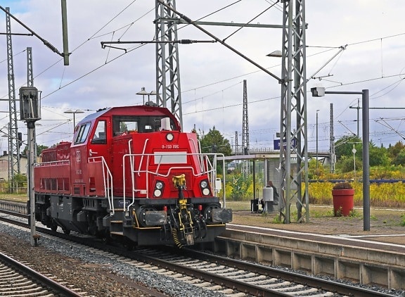Lokomotive, Zug, Auto, Dieselkraftstoff, Bahnhof, Stadt