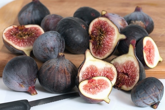 fig tree, fruit, food, sweet, seed, knife, plant, nutrition