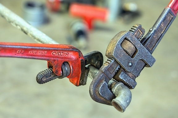 tubo de metal, ferramenta de mão, chave inglesa, encanador, ofício, ferramenta
