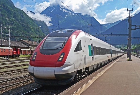 trem, locomotiva, viagens, moderno, motor elétrico, montanha, estação, concreta