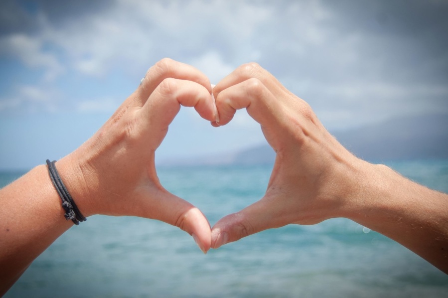 hånd, fingre, menneskelige, symbol, havet, hjerte, kærlighed