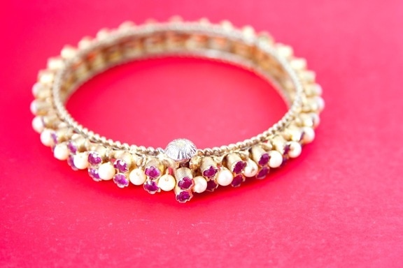 gelang, perhiasan, kalung emas