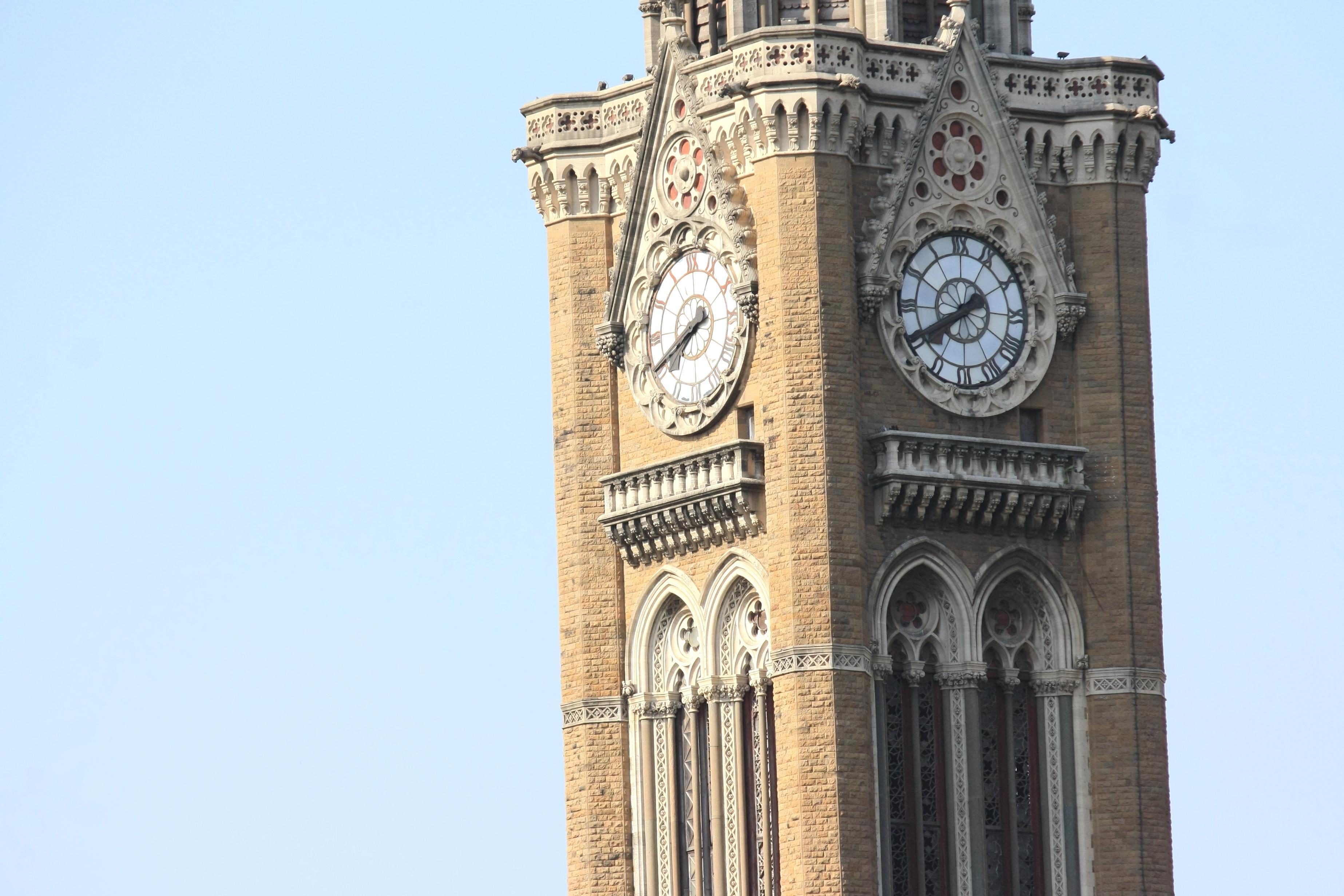 Часы в башне