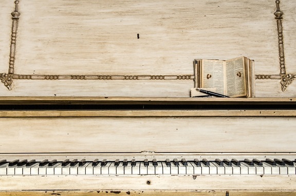 klavír, Instrumente, drevo, drevené, staré, design, starožitné