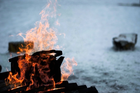 炎、煙、石炭、燃焼、熱、キャンプファイヤー、燃える暖炉薪