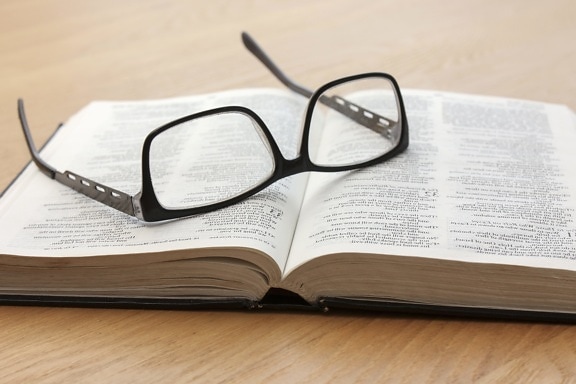könyv, szemüveg, könyv, irodalom, oldal, bölcsesség, oktatás, tanulmány