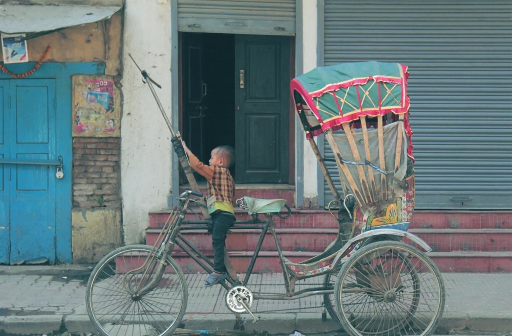 เด็ก เอเชีย ถนน ยาน พาหนะ ในเมือง เมือง ทางเท้า จักรยาน ยานพาหนะ