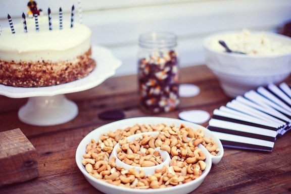 Cumpleaños, pastel de cumpleaños, comida, comida, decoración, escritorio