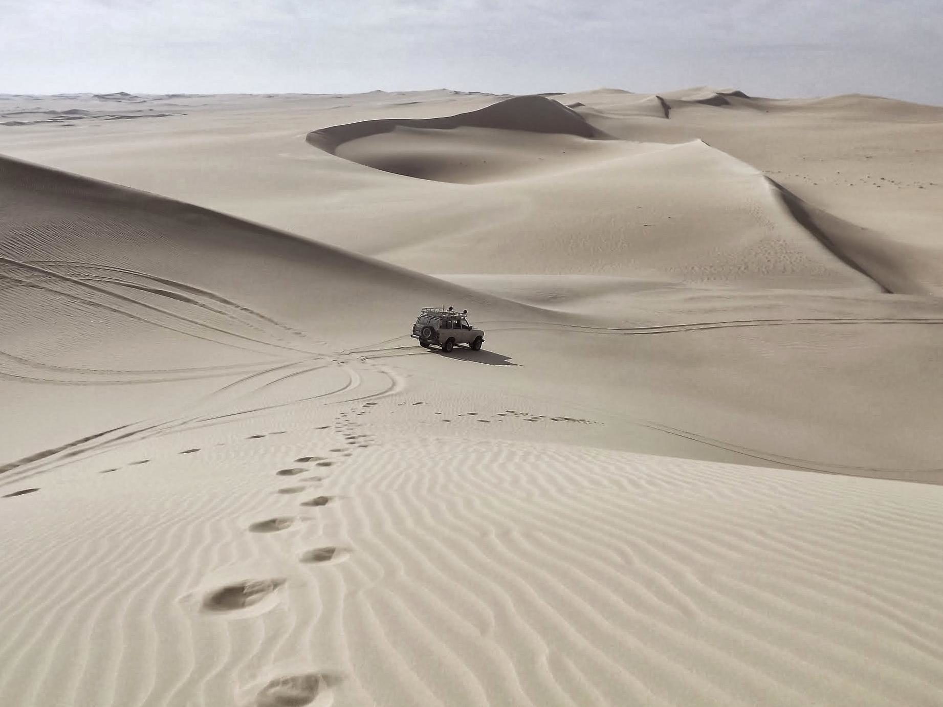Jeep wrangler пустыня песок без смс