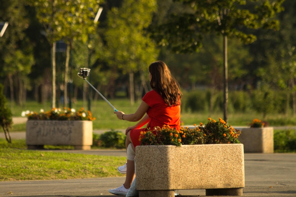 ผู้หญิง สีน้ำตาล การวางตัว กล้องถ่ายภาพ สวน ภาพ สาว ช่าง ภาพ ในเมือง