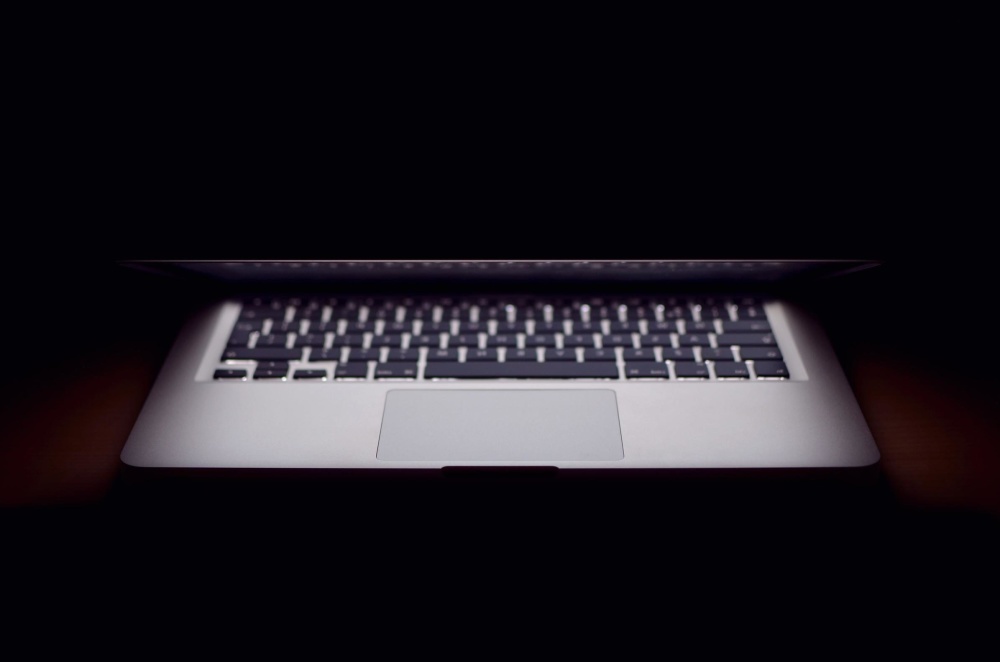 笔记本电脑, 电脑键盘, 深色, 阴影, 互联网