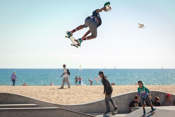 Imagen Gratis Extremo Persona Patineta Skateboarding Deporte Adolescente Tablero Skateboard 4143