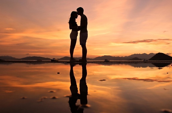 boyfriend, girlfriend, romance, silhouette, sunset, dawn, sun, beach